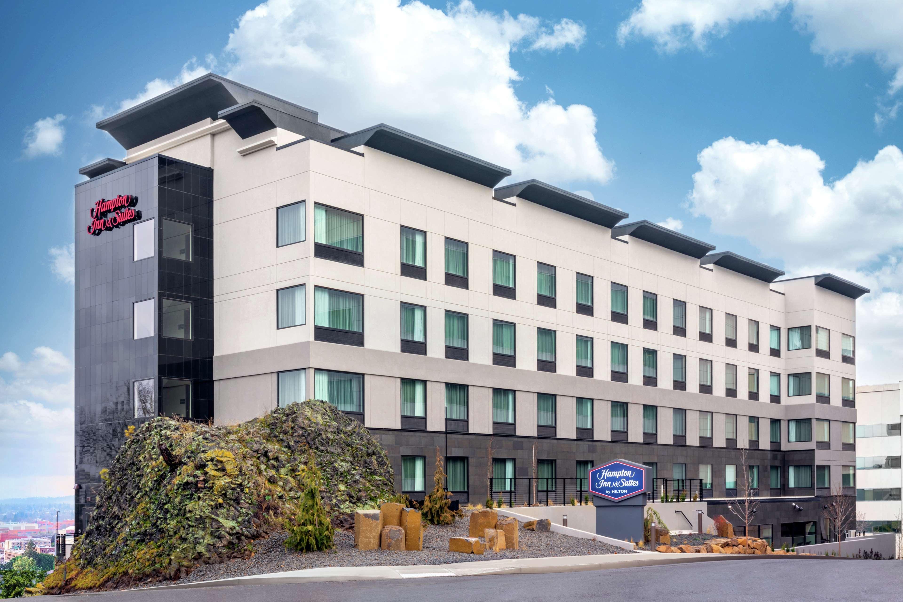 Hampton Inn & Suites Spokane Downtown-South Exterior photo